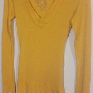 Women's Derek Heart V Neck Ribbed Knit Sweater Top Size Small